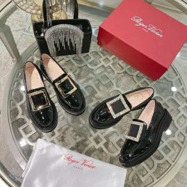 Picture of Roger Vivier Shoes Women _SKUfw110954676fw